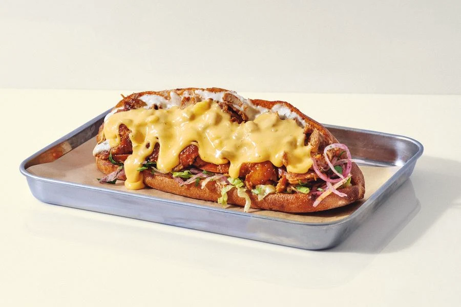 Le Cheddar — Kebab halal cheddar coulant Parsley Paris 2e